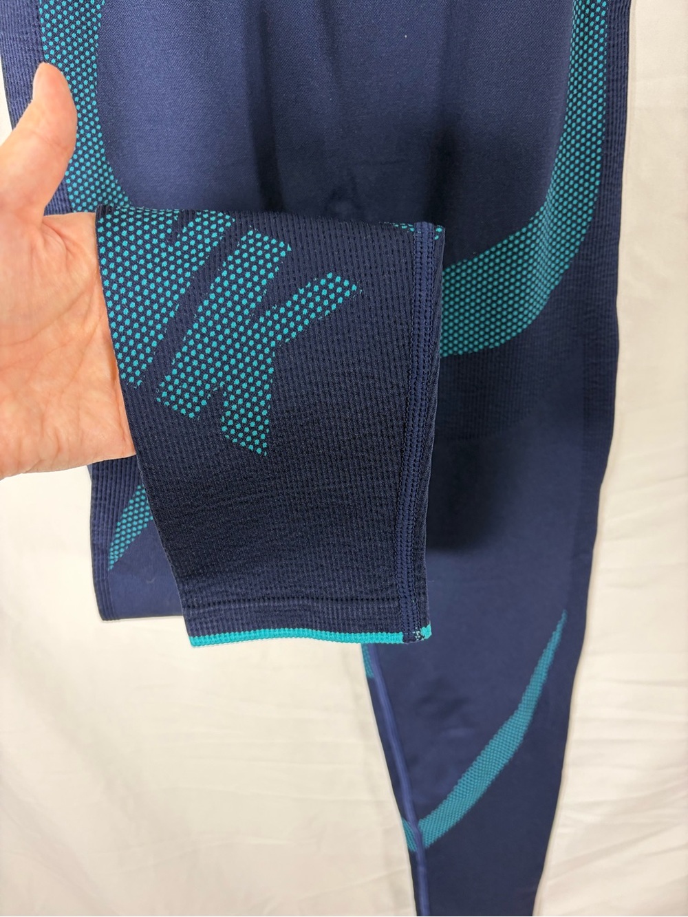 Victoria’s Secret PINK Active High Waist Leggings - Picture 3 of 8